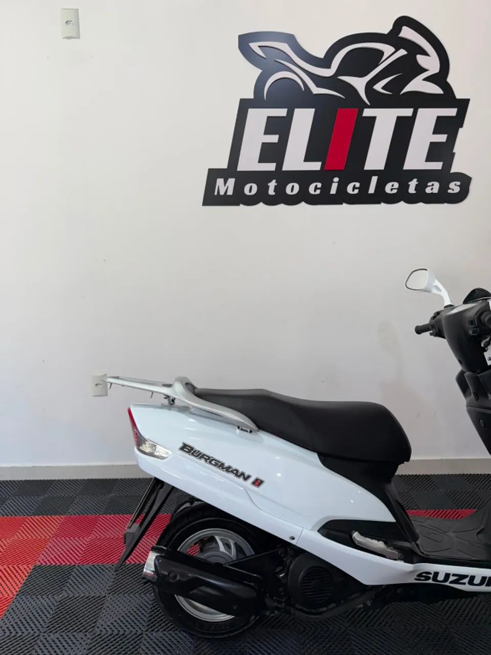 Suzuki Bugman I 125 2015 Branca Scooter Automatica - Foto 2