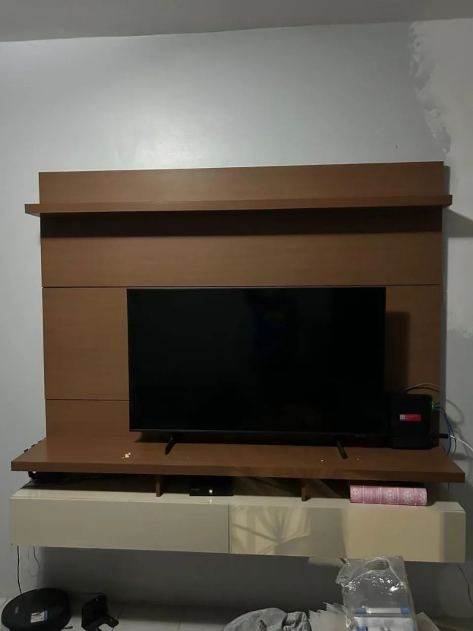 Rack suspenso com painel p/ tv até 75"  - Foto 3
