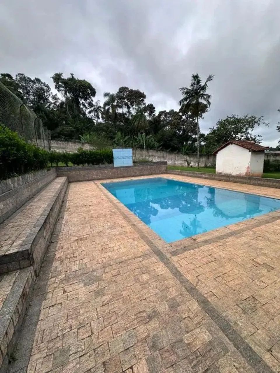 Linda chácara com 6 dormitórios e área de lazer em Embu Mirim - Foto 2
