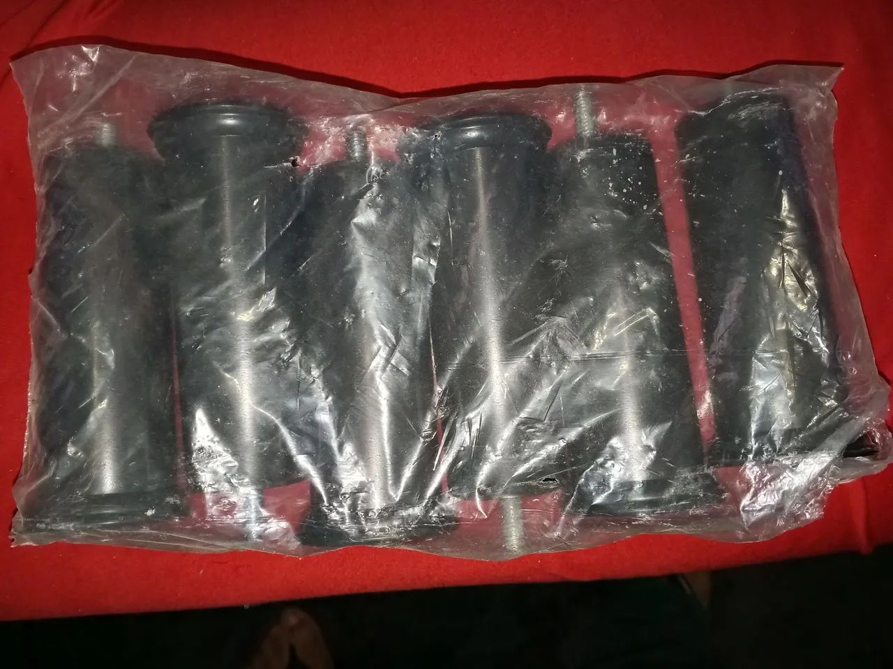 Pé de plástico para cama box - Foto 2