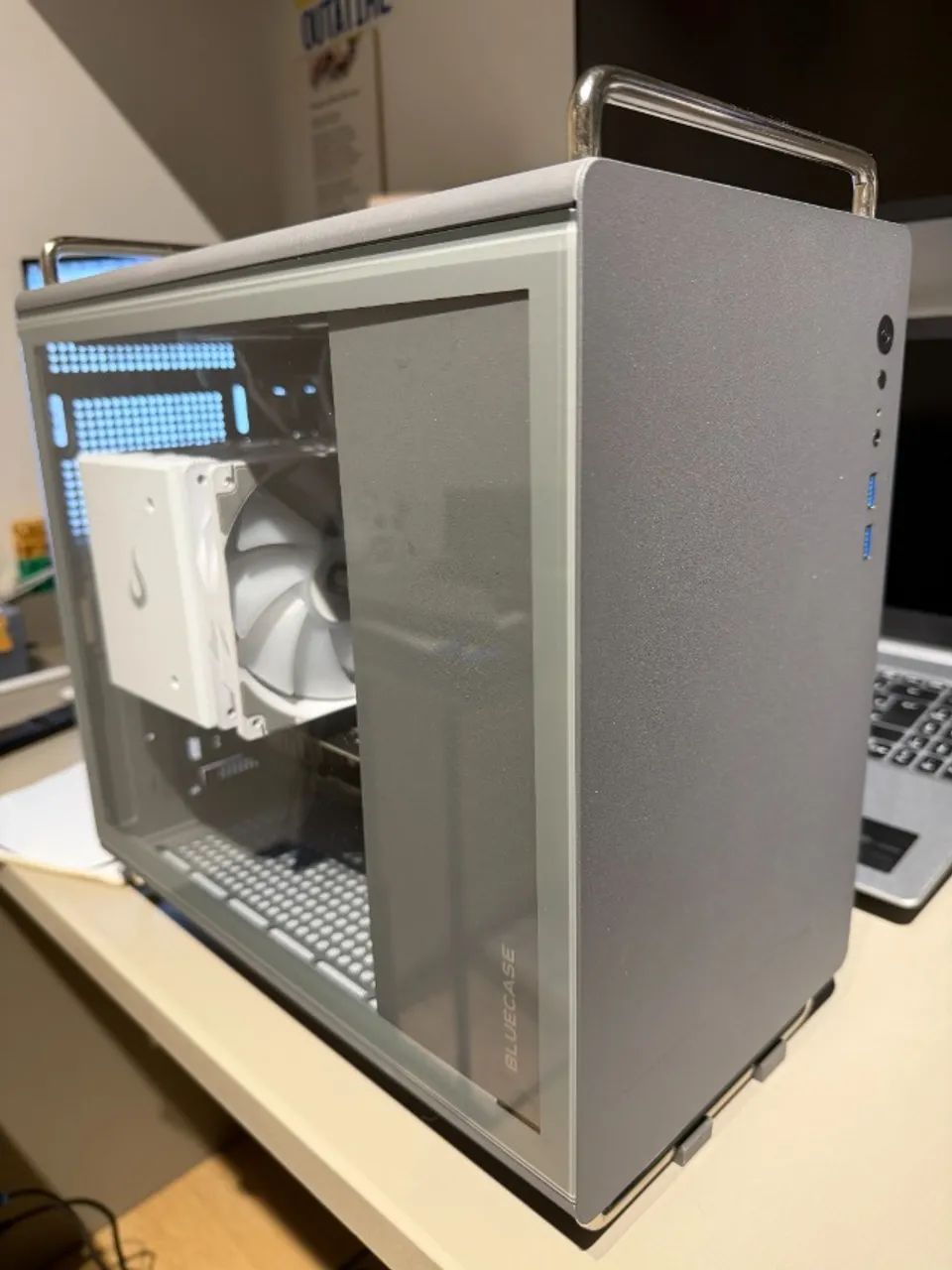 PC Xeon 2680 V4 8gb Ram SSD 128gb Nvme