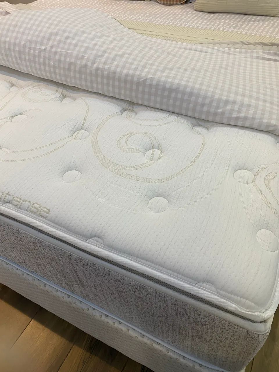 COLCHÃO ECOLIFE 193 x 203 x 33 KING