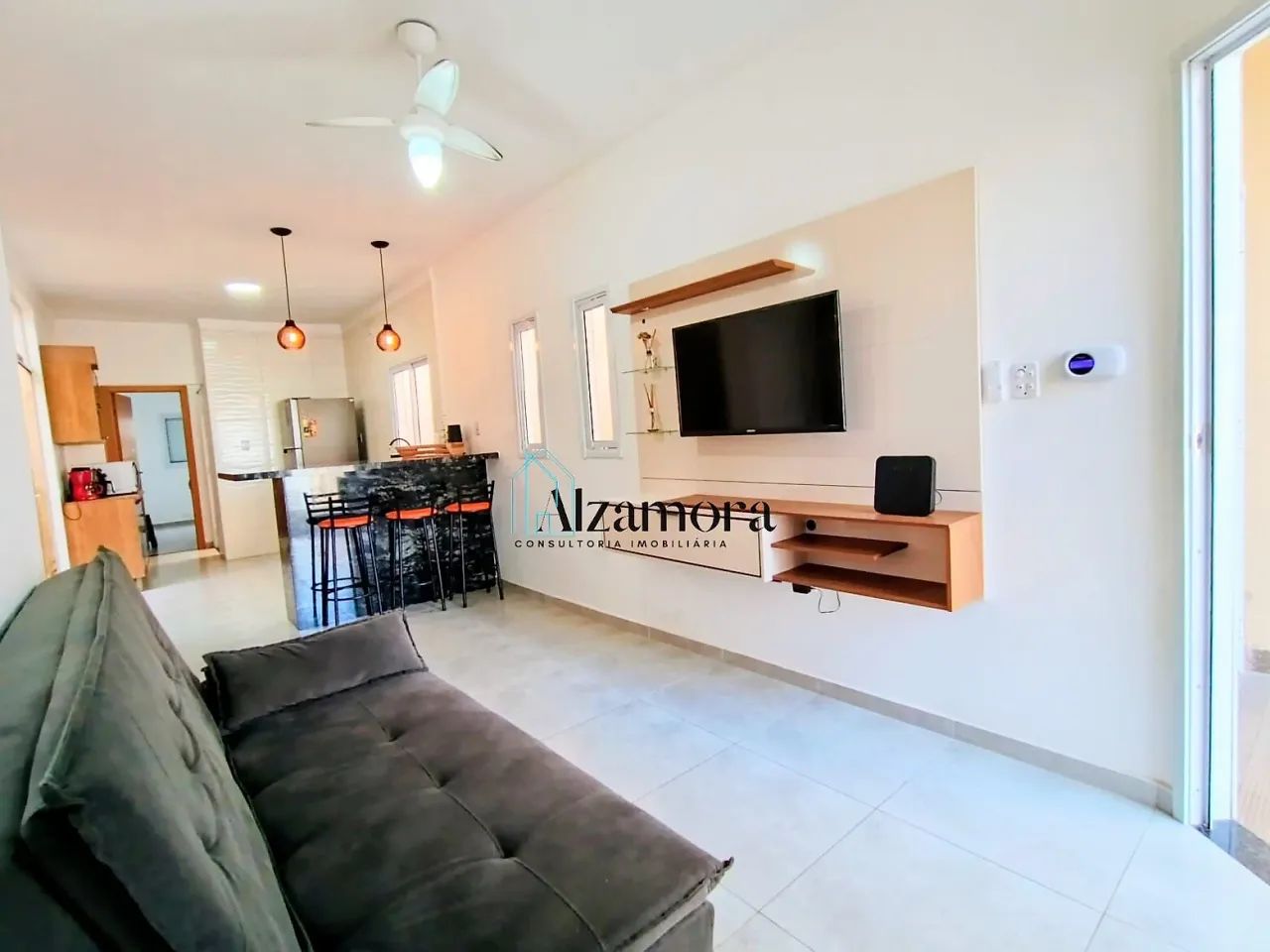 Casa a Poucos Metros da Praia - Foto 3