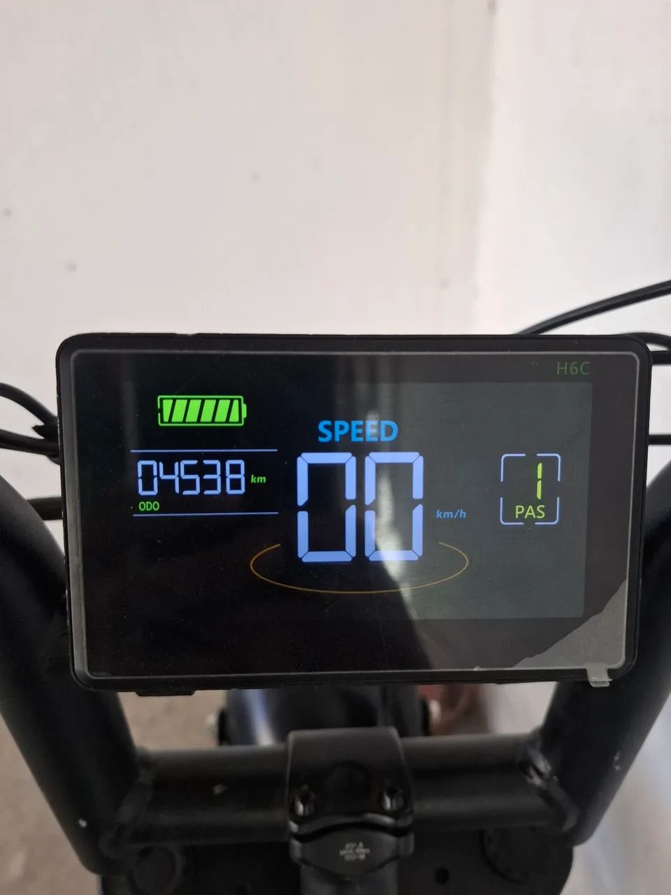 Bicicleta elétrica move road Inow