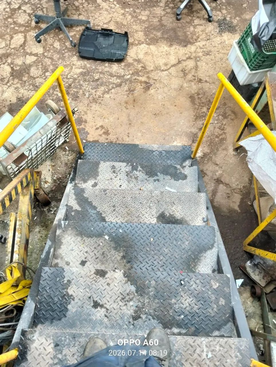 Vendo escada para mezanino  - Foto 4