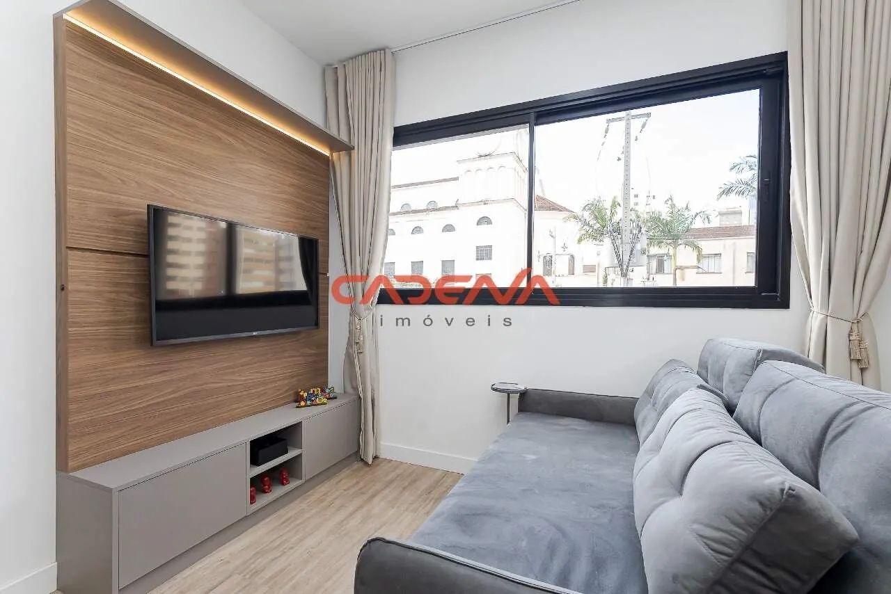 Apartamento com 1 quarto e 1 vaga para aluguel no Batel - Foto 2
