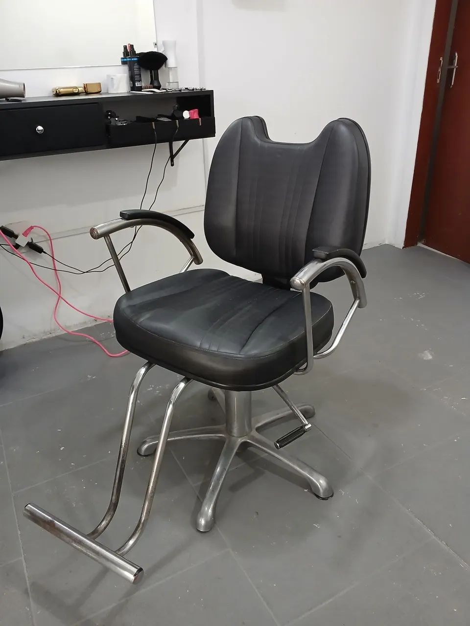 Cadeira barbearia  - Foto 2