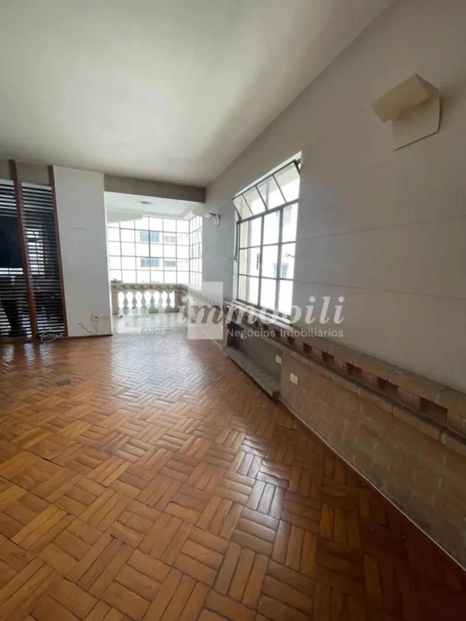 Apartamento em Higienópolis com 210 m² e 3 quartos - Foto 2