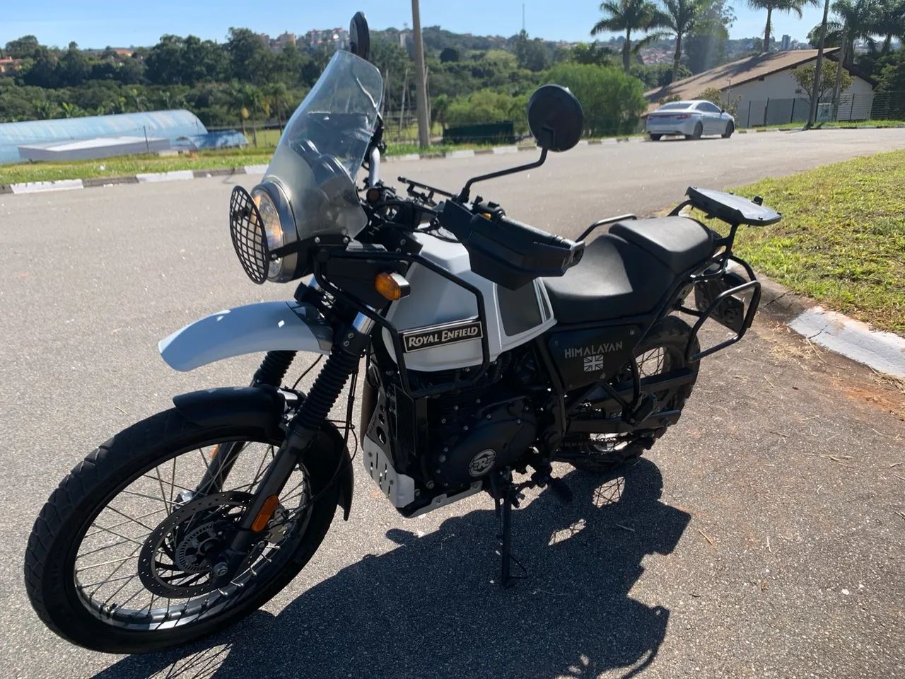 Himalayan 411 cc ótimo estado 