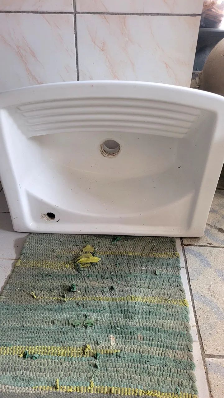 Tanque em cerâmica 