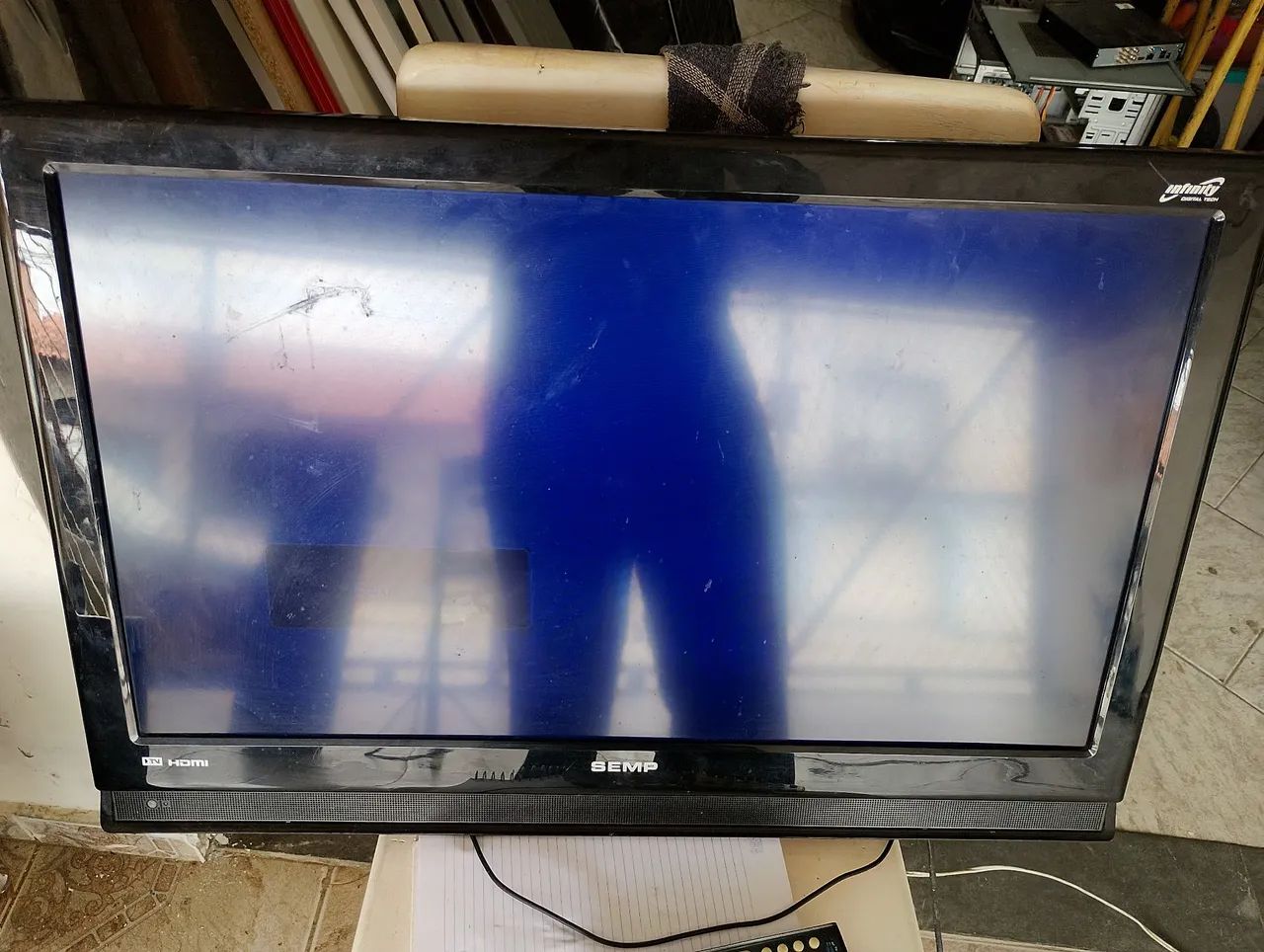 02 TVs com defeito  - Foto 4