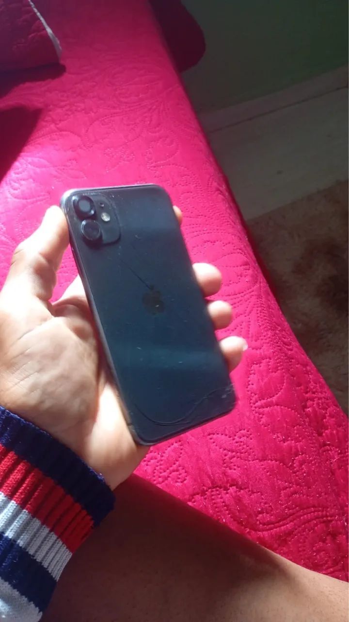 iPhone 11 64gb pra hoje!!! - Foto 3
