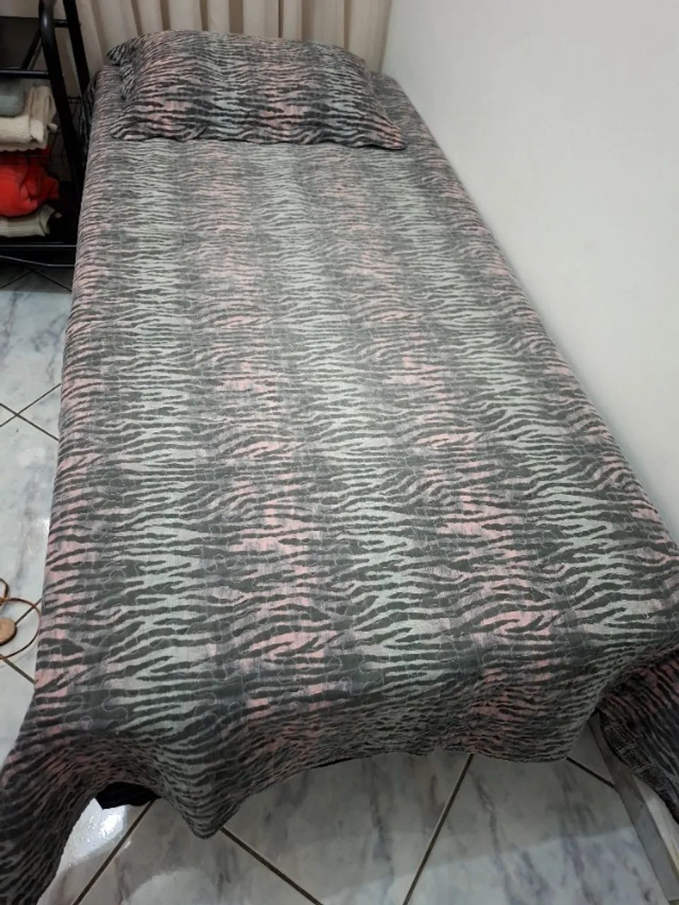 Cama solteiro box 