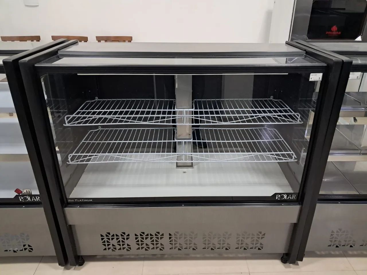 Balcão frio para padaria 