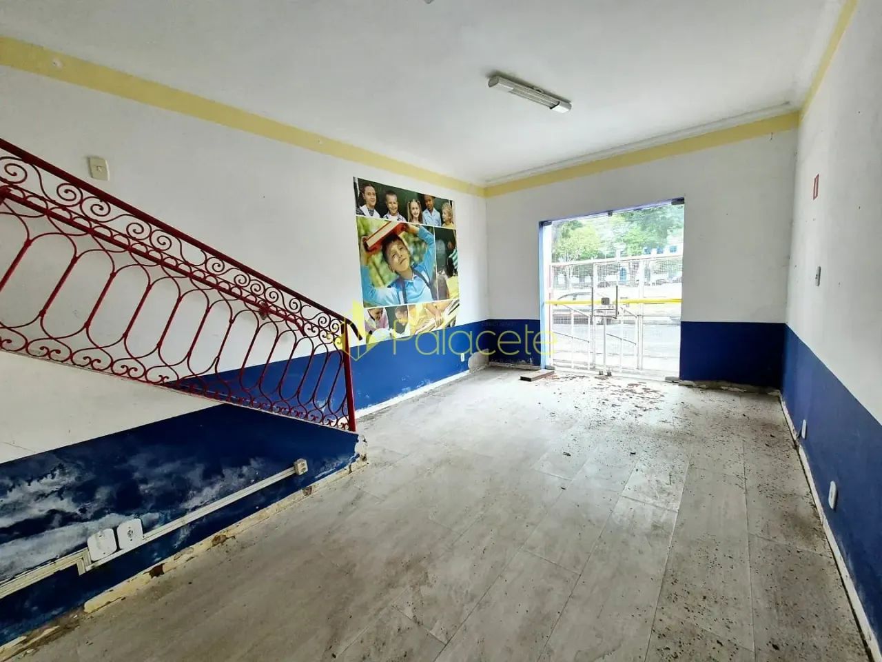 Imóvel Comercial Exclusivo no Centro de Pindamonhangaba com Estrutura Versátil e Localizaç - Foto 4
