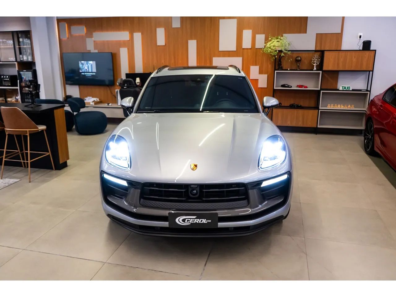 Porsche Macan T 2.0 Turbo 2025 - Foto 2