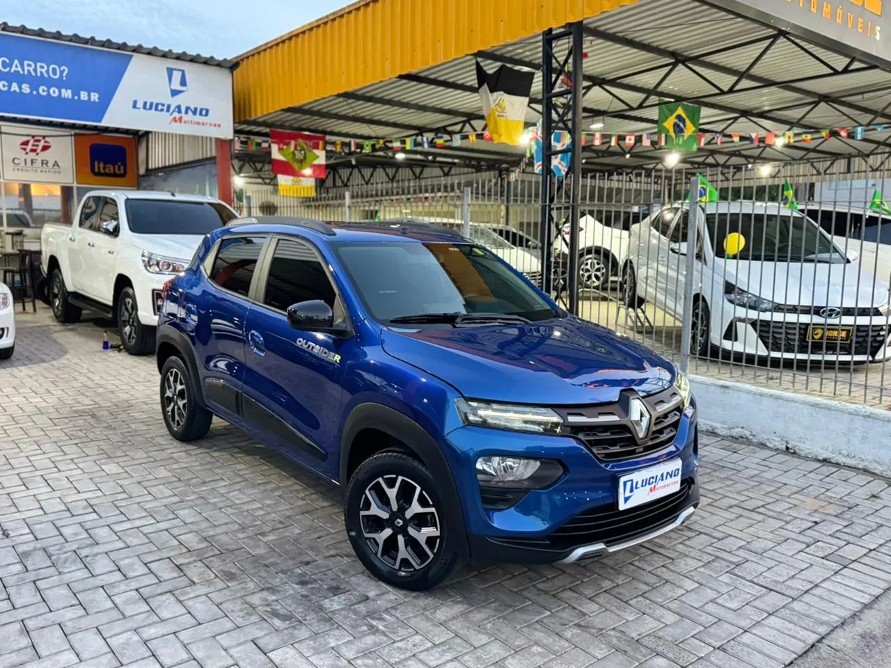 Renault Kwid Outsider 1.0 Flex 12V 5P Mec. 2024