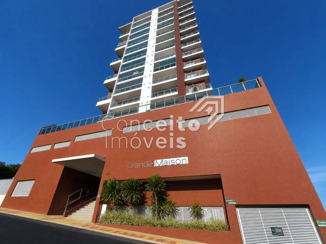 Grande Maison - Oficinas - Apartamento