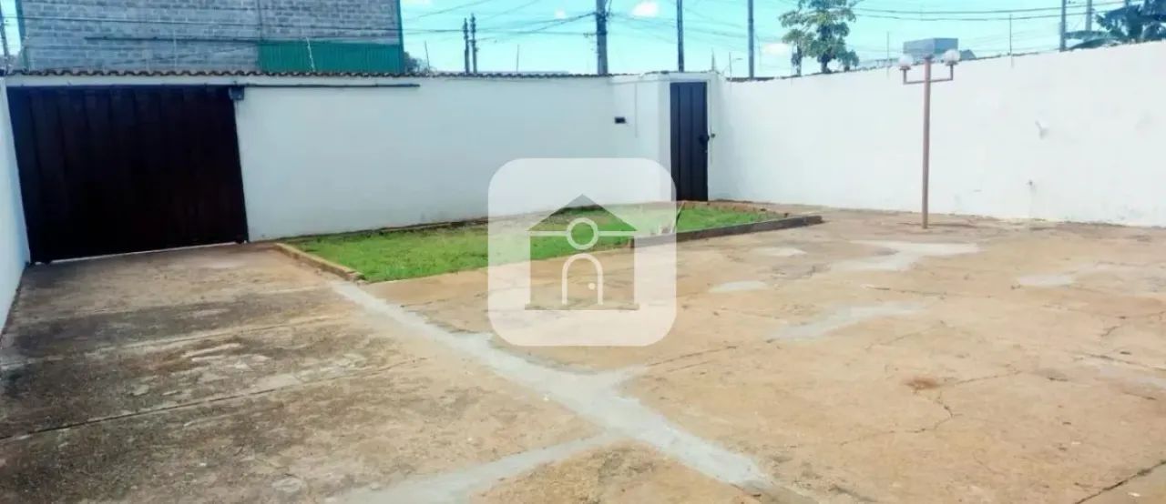 Casa Para Venda No Bairro Marta Helena - Foto 3