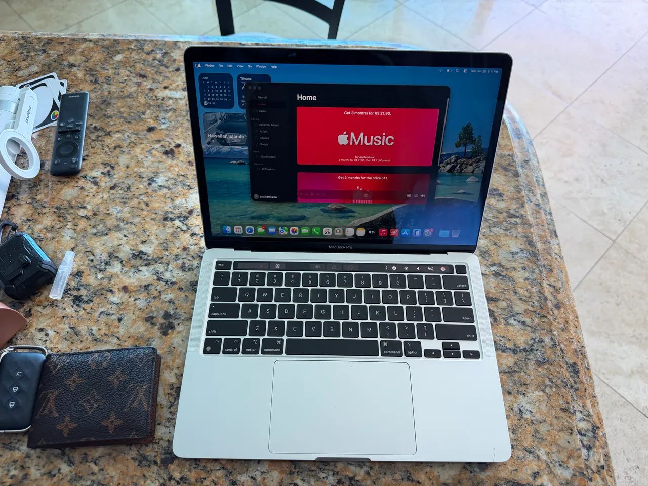MacBook Pro M2 TouchBar