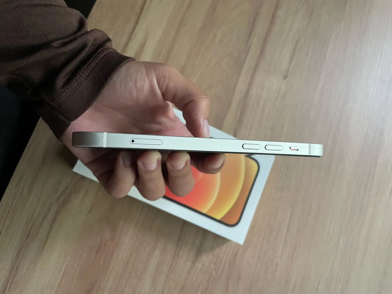 Iphone 12 128g com defeito  - Foto 5