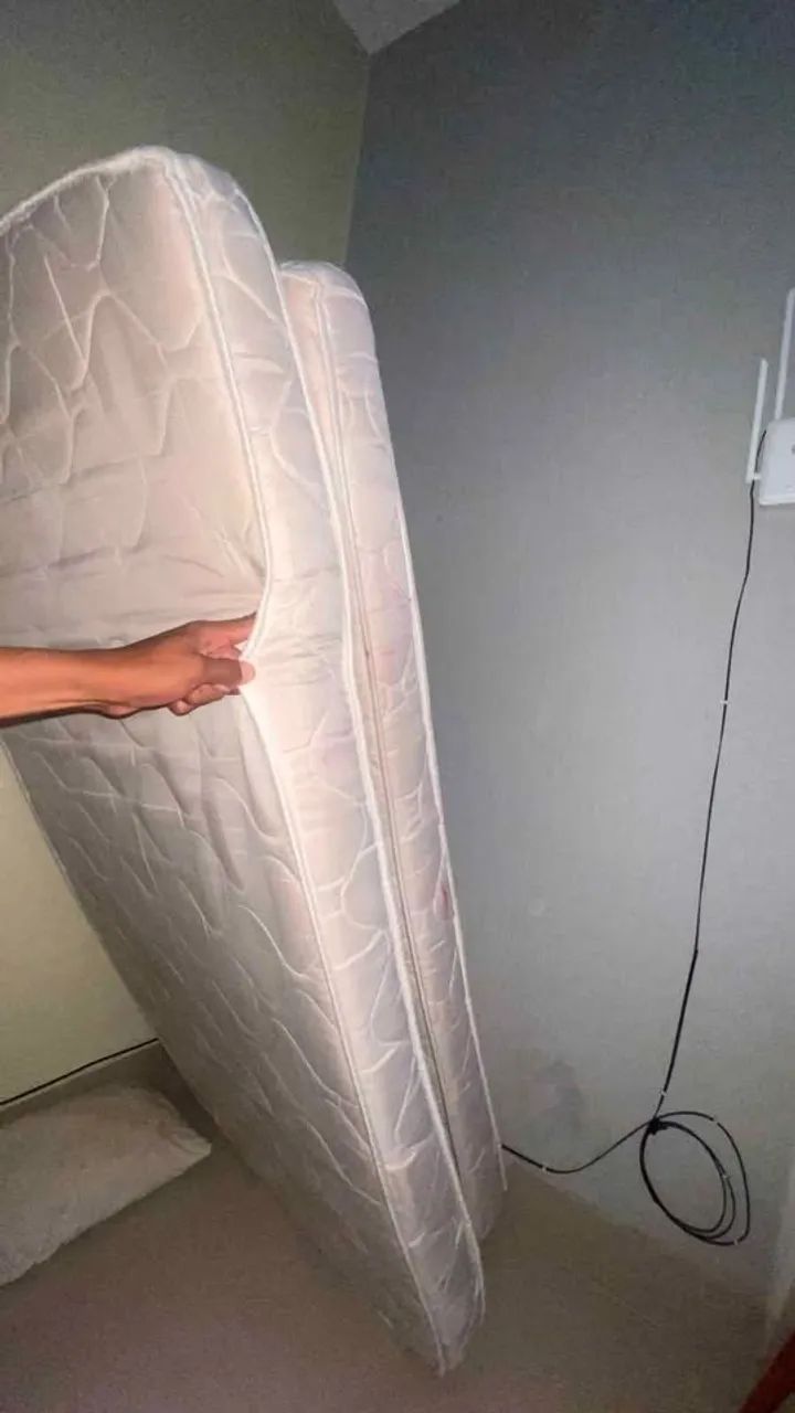 DOAÇAO 4 colchão de solteiro pekeno - Foto 2