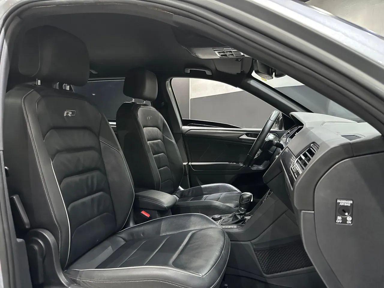 Volkswagen Tiguan Allspac R-Line 350 TSI 2.0 4x4, foto 11 de 18