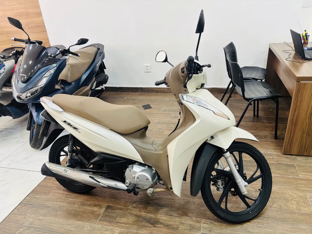 Biz 125 EX 2024