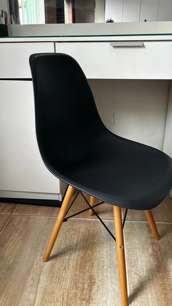 Cadeira eames preta  - Foto 3