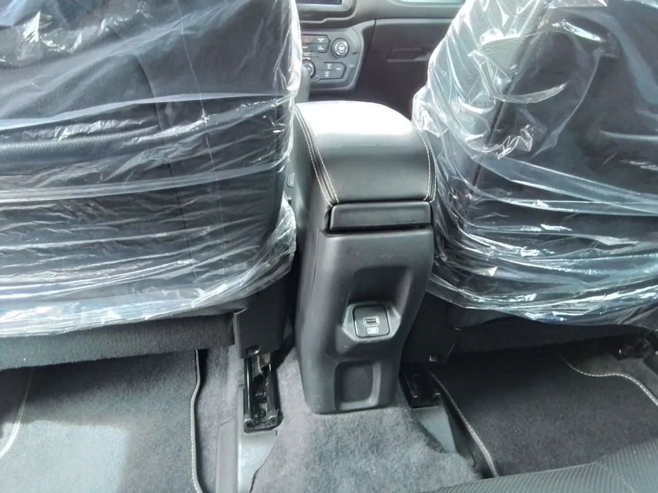 Jeep Renegade Long. T270 1.3 TB 4x2 Flex Aut., foto 9 de 14
