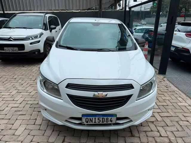Chevrolet Onix JOY Hatch 1.0 8V Flex Mec. 4P 2018 - Foto 2