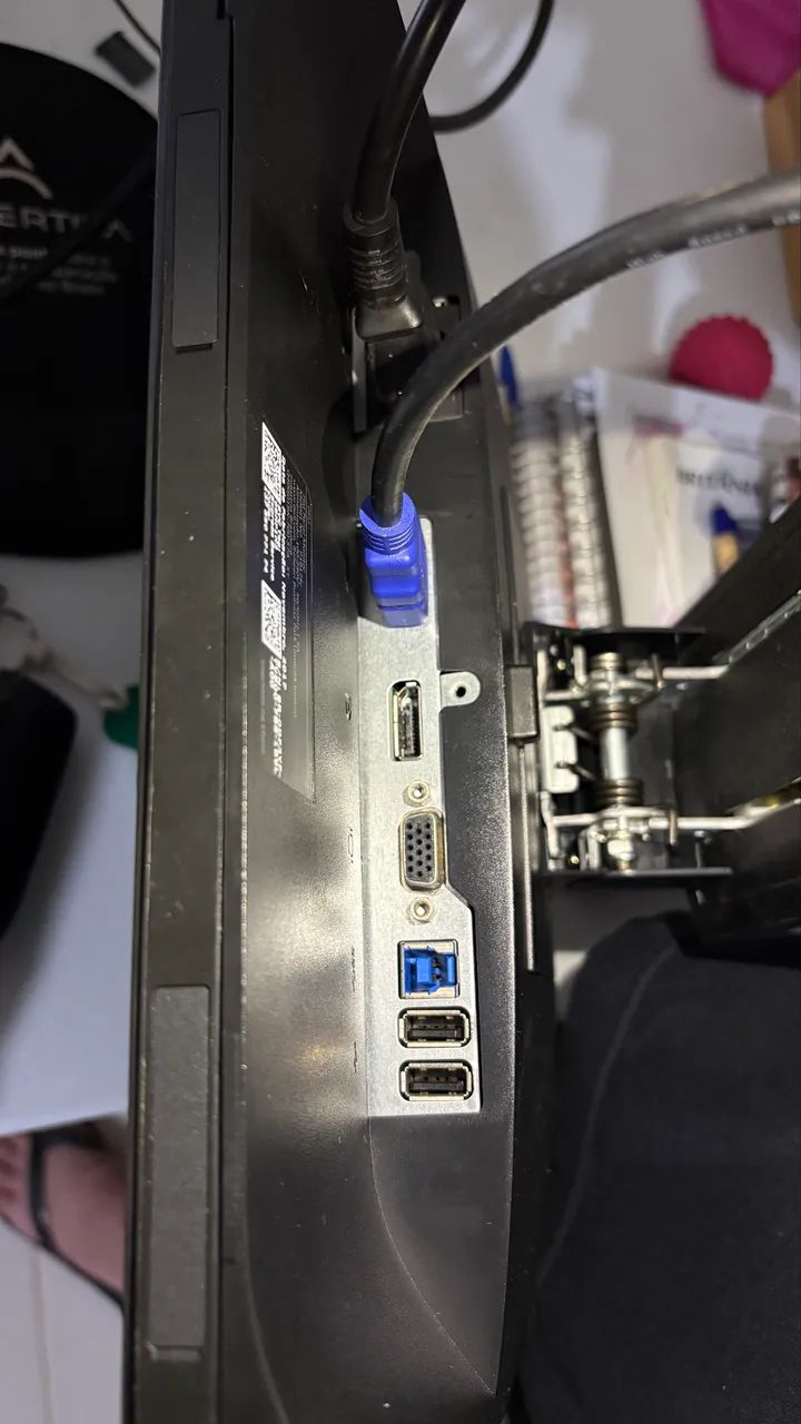 Monitor Dell LED 19 polegadas  - Foto 4