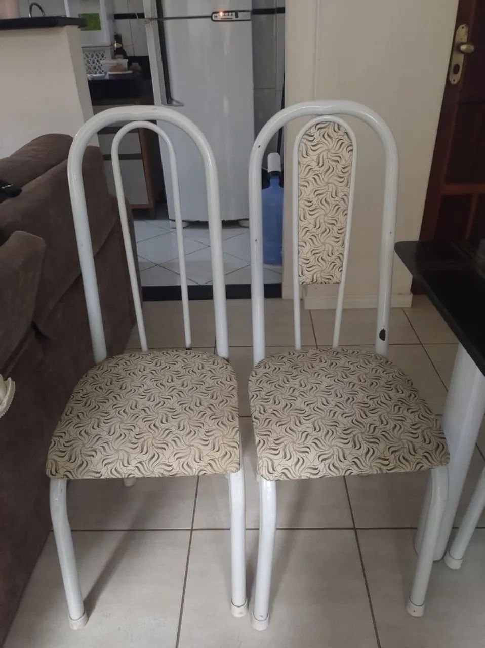 Meja de jantar, com 5 cadeiras  - Foto 4