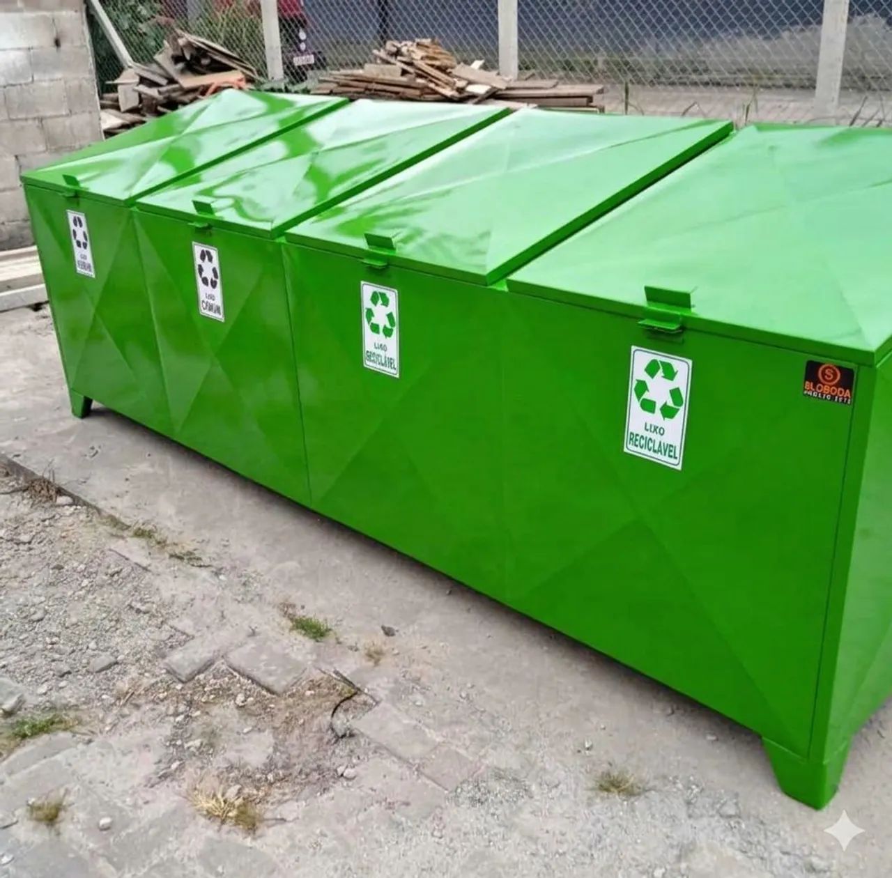 Lixeira grande capacidade 3700lts  - Foto 2