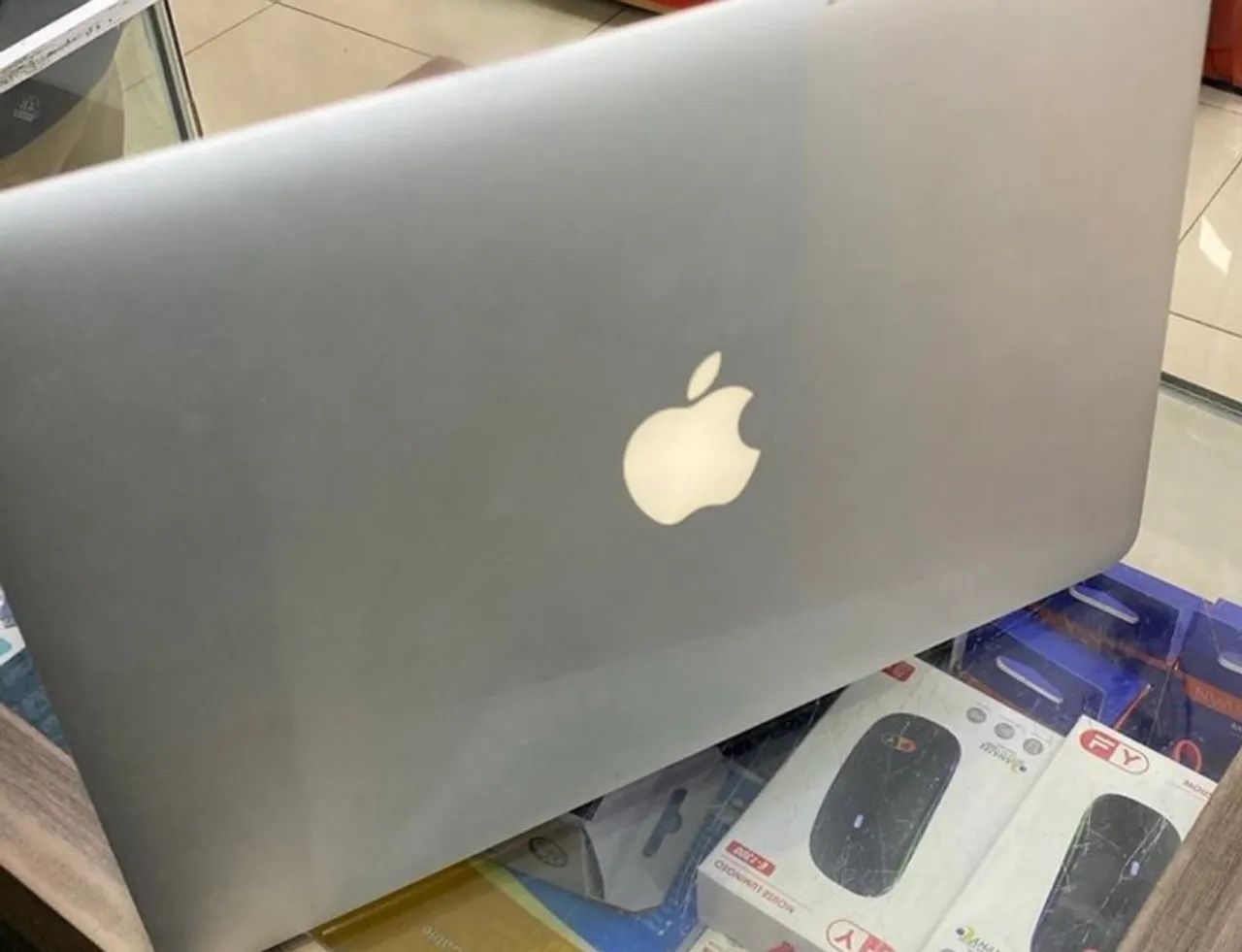 MacBook Pro 13  - Foto 2
