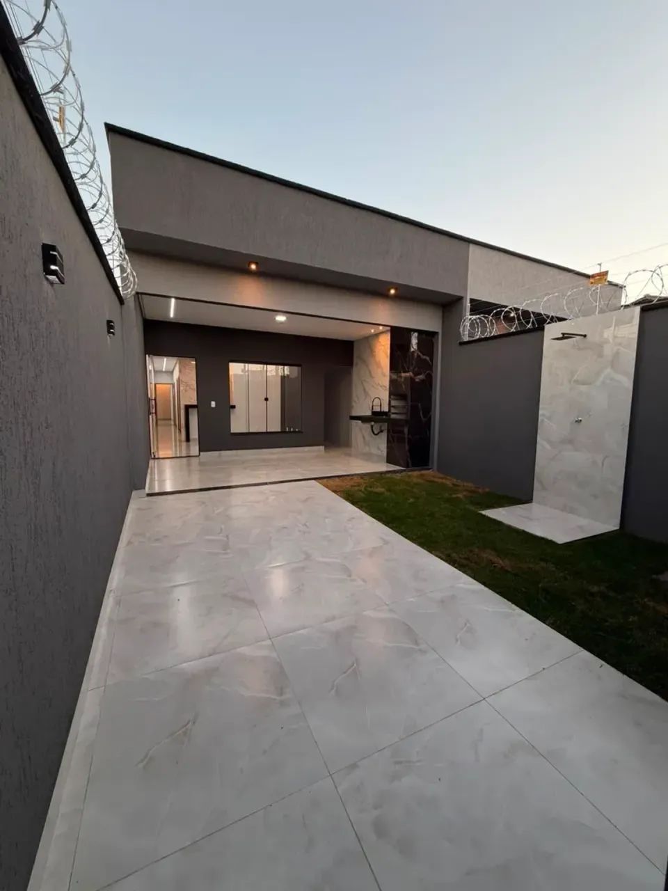 3 qtos com suite e espaço grill com garagem coberta no brisas da mata - Foto 3