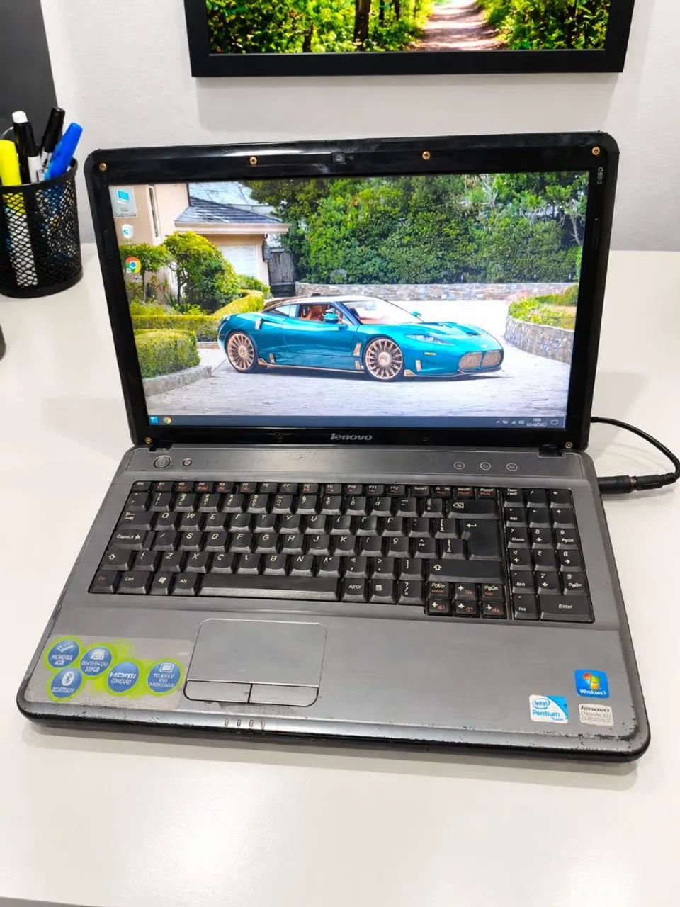 Notebook Lenovo formatado / rápido/ tela bem grande 