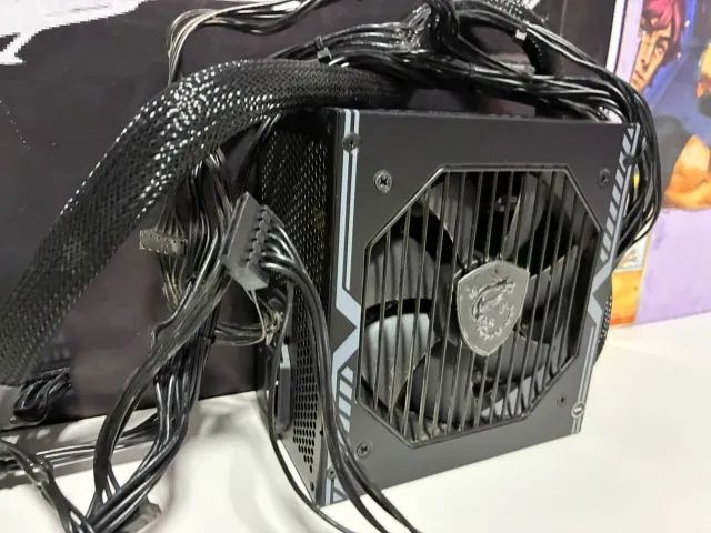 Fonte MSI MAG A650BN 650W - Foto 2