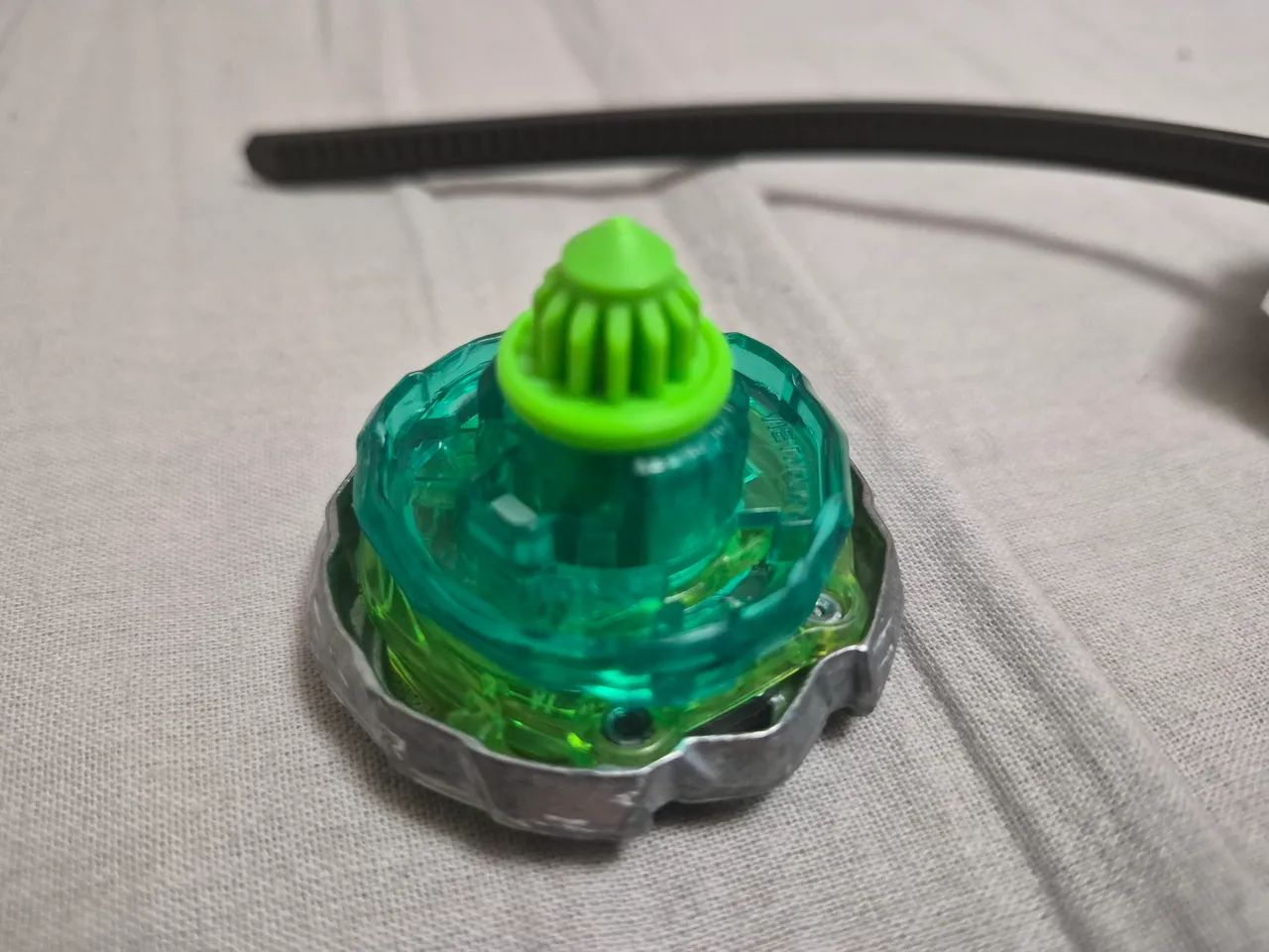 Wizard Arrow Beyblade X com lançador Hasbro - Foto 2