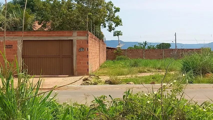 Vendo lote na Avenida Tocantins 420m2