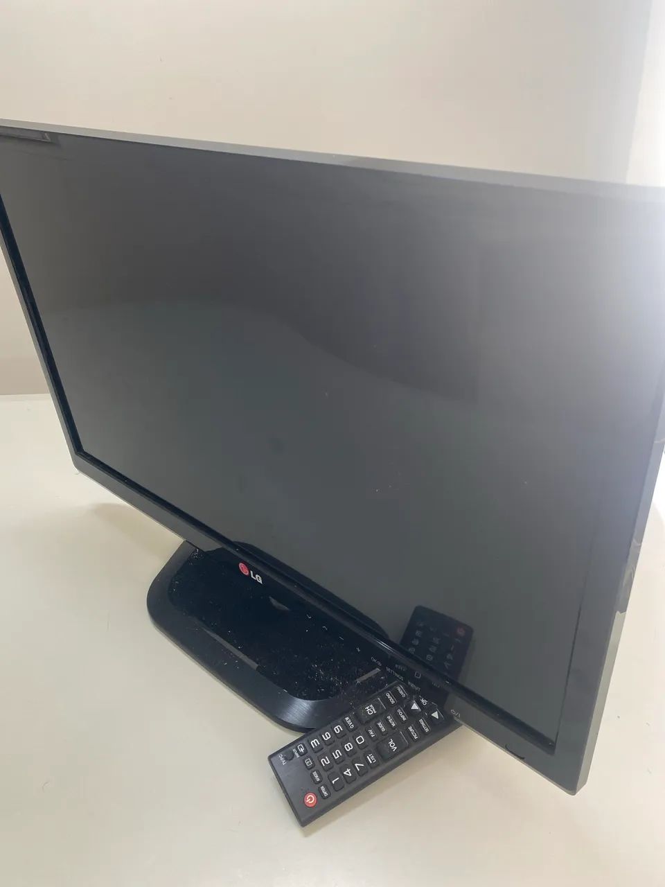 Monitor TV 22 LG 