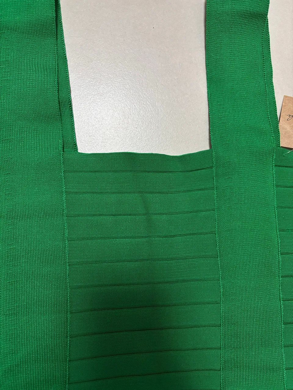 Blusa cropped bandagem nova com etiqueta  - Foto 3
