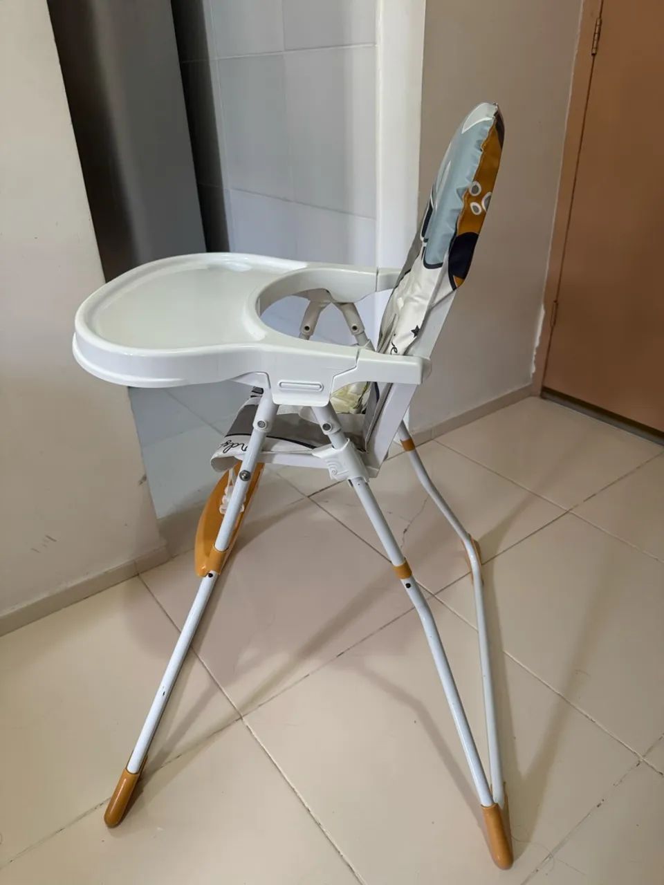 Cadeirinha de alimentação bebê  - Foto 4