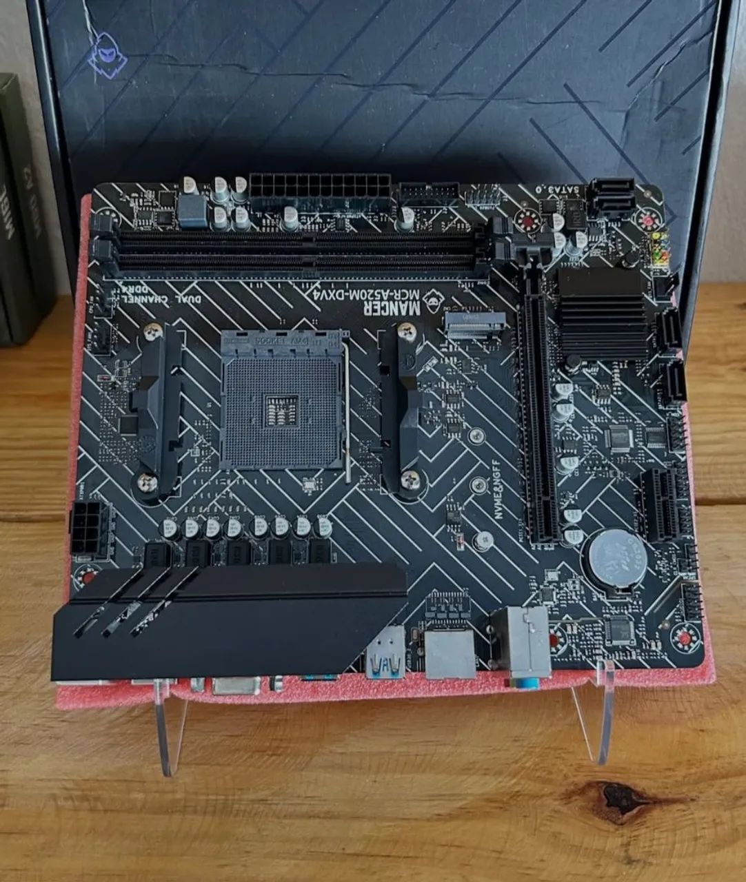 Placa Mãe Mancer A520M DDR4 MATX 