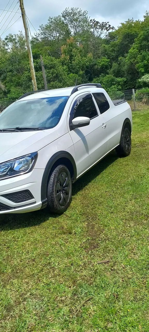 Volkswagen Saveiro Saveiro Trendline 1.6 T.Flex 8V CD 2017
