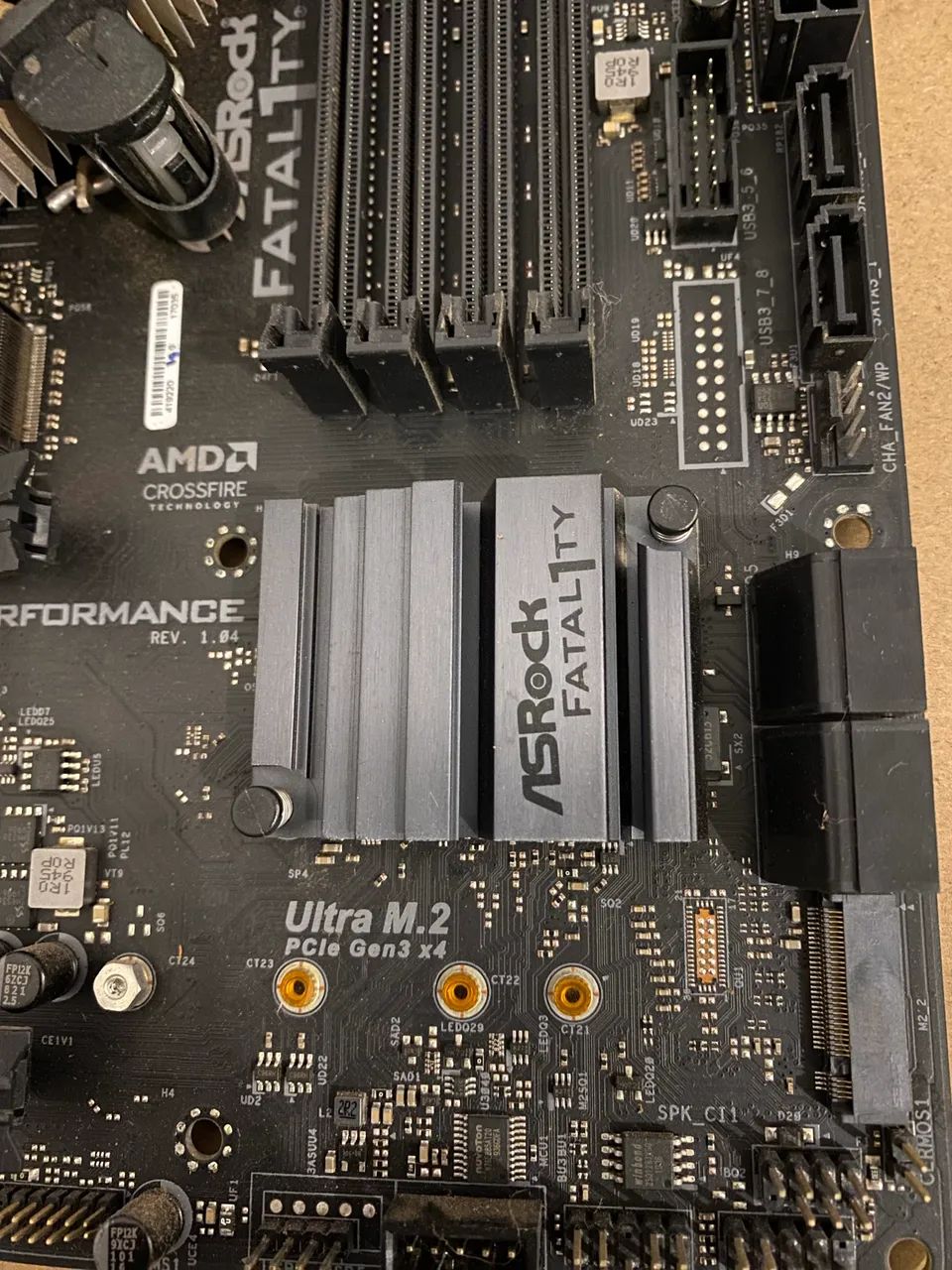i5 8400 + placa mãe asrock b360m fatal1ty performance  - Foto 4