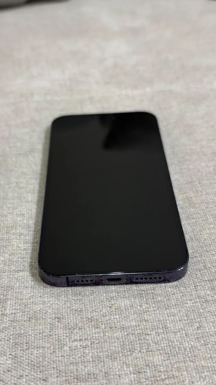 iPhone 14 Pro Max violeta 