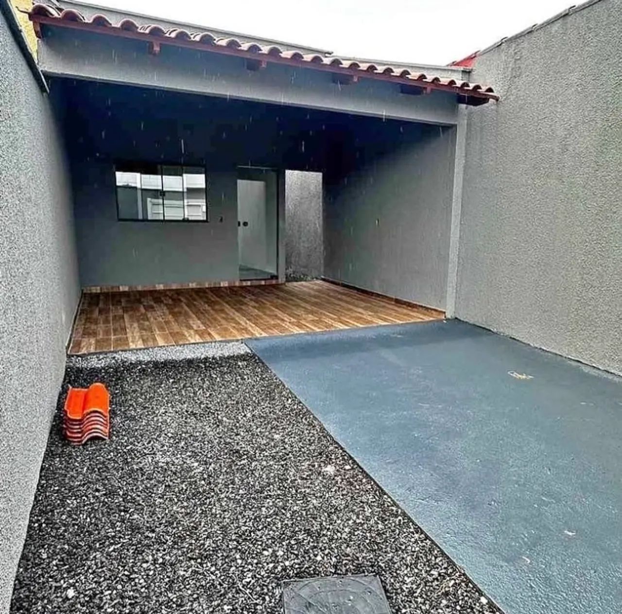 T.M- VENDO CASA EM PERUS NO BOLETO 