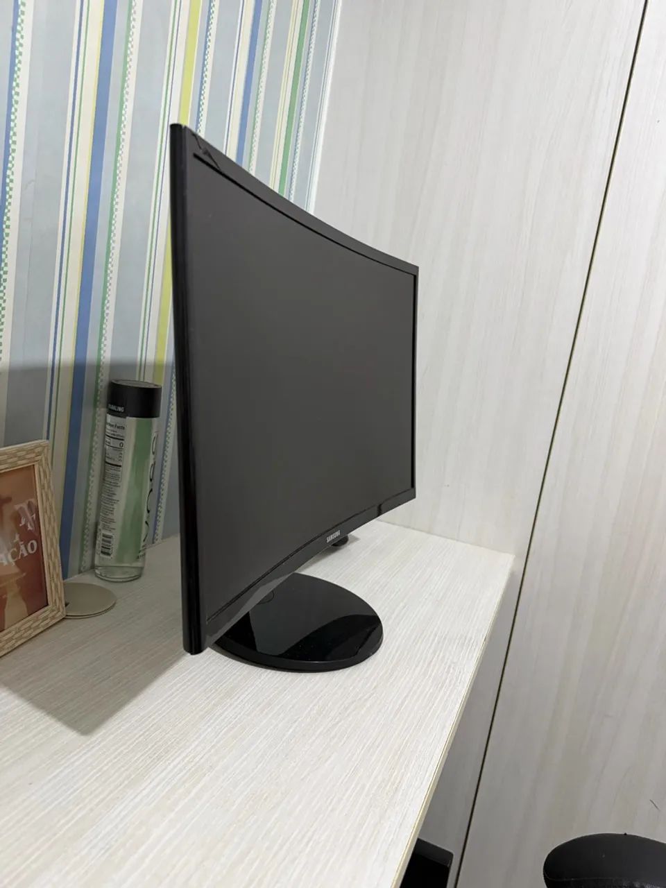 Vendo monitor curvo Samsung 24 polegadas  - Foto 3