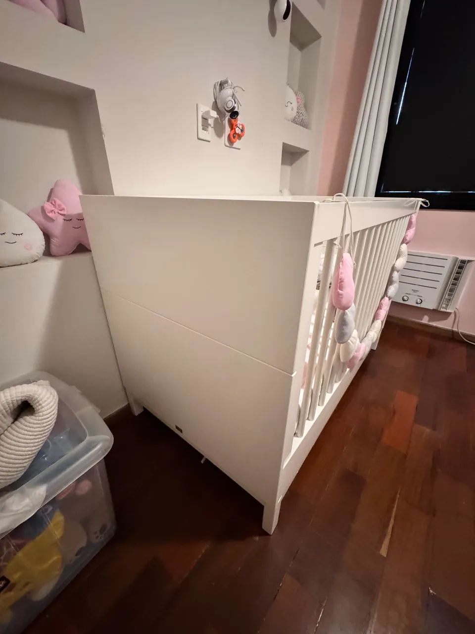 Ber ço Branco vira mini cama  - Foto 2